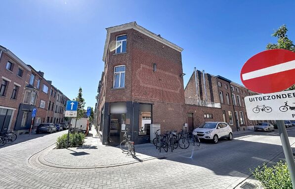 Commercieel gelijkvloers te koop in Mechelen