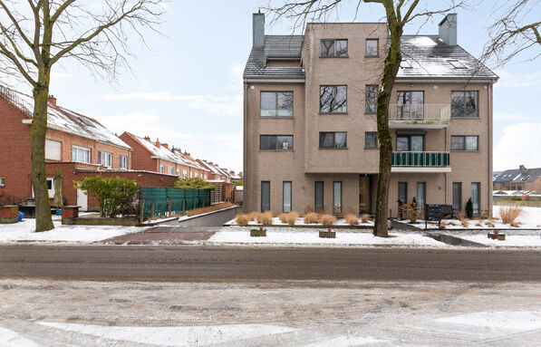 Gelijkvloerse verd. + tuin te koop in Machelen